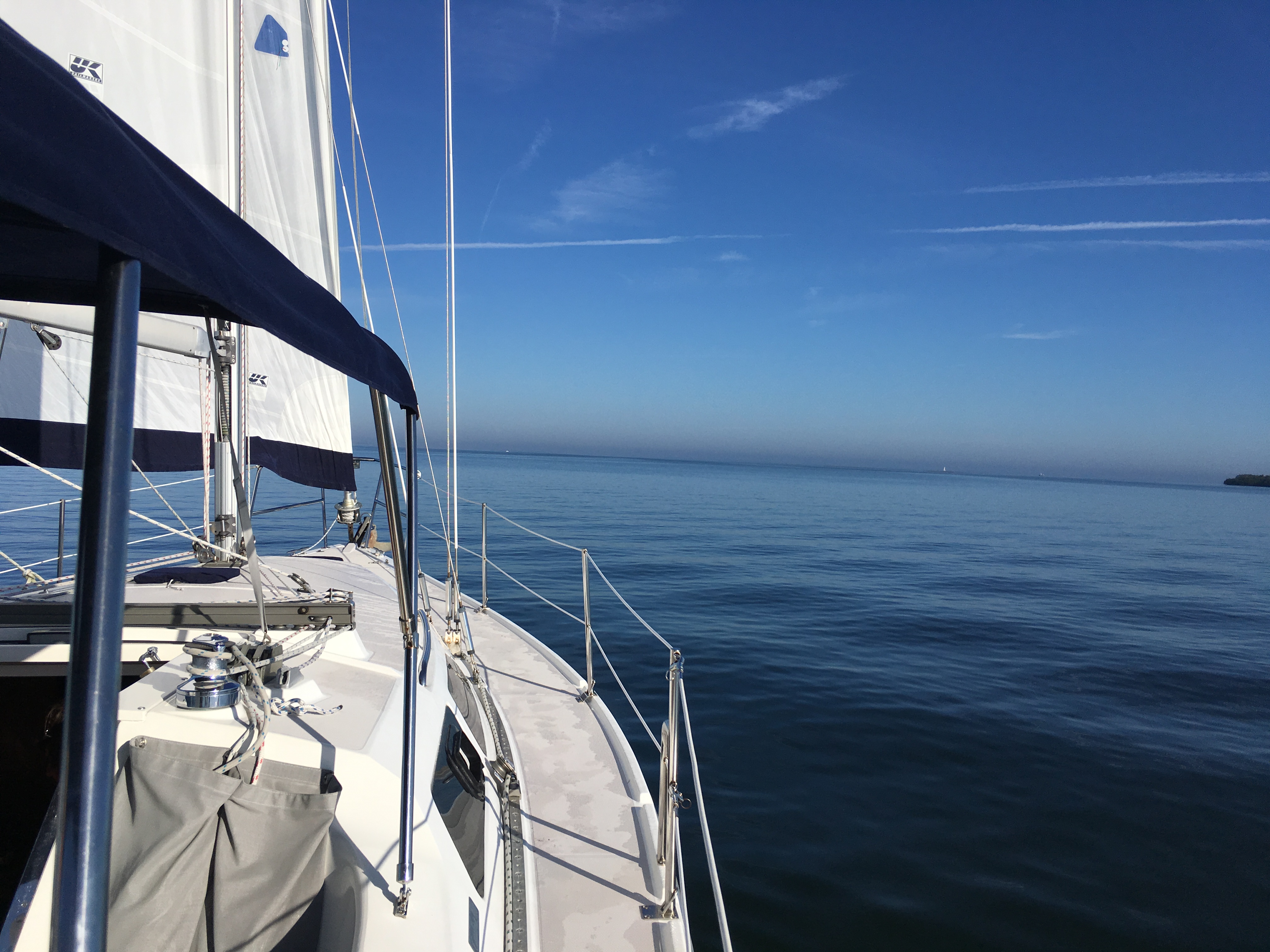 Basic Keelboat Sailing Lessons